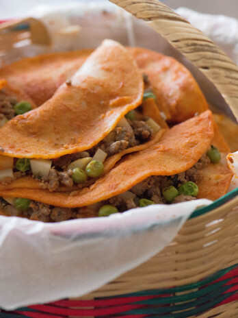 Tacos de Canasta