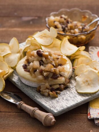 Baked Brie with Pear Chutney and Pear Chips