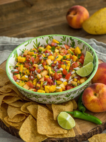 peach mango salsa