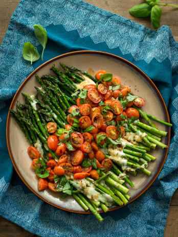 Roasted asparagus caprese style