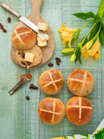 Hot Cross Buns