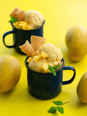 Creamy Mango Ice Cream