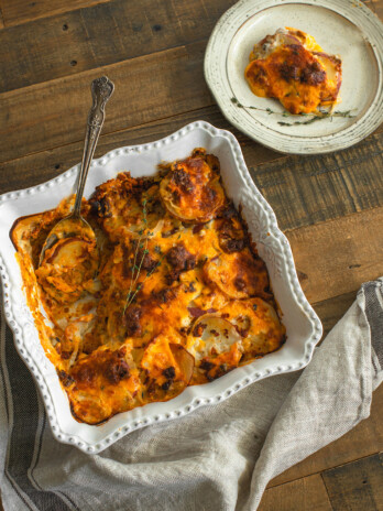 cheesy scalloped potatoes with chorizo