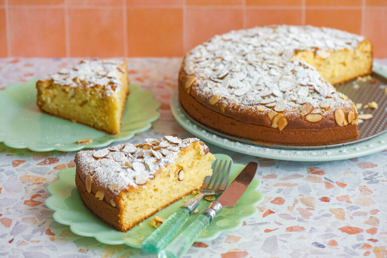 nata cake with almonds