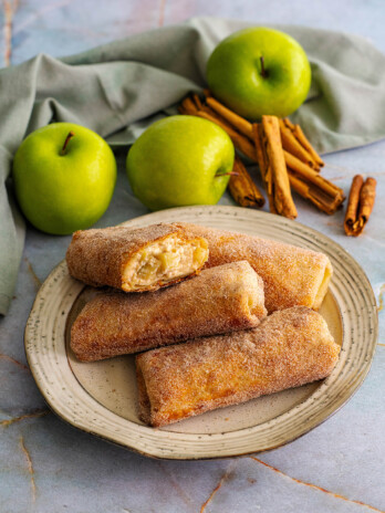 apple cheesecake chimichangas