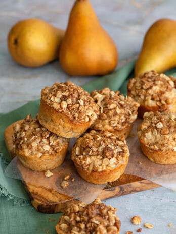 Oat Pear Muffins